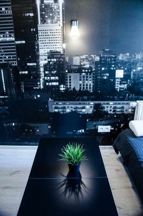 Apartament Expo Brylowska 바르샤바 외부 사진