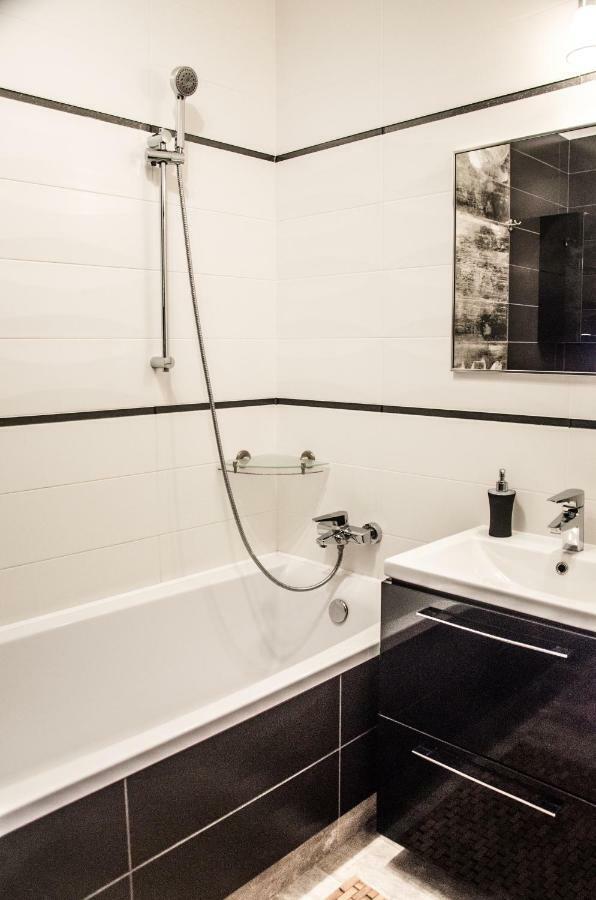 Apartament Expo Brylowska 바르샤바 외부 사진