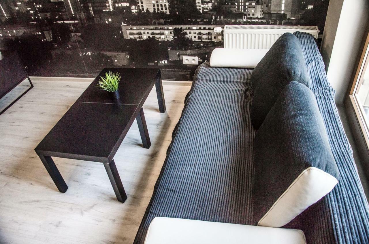 Apartament Expo Brylowska 바르샤바 외부 사진