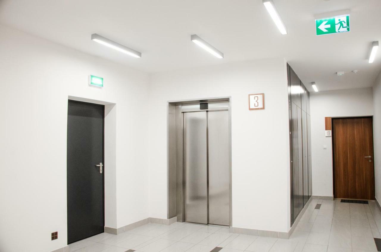 Apartament Expo Brylowska 바르샤바 외부 사진